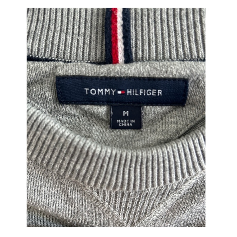 TOMMY HILFIGER Gray Logo Crewneck Sweater Sz M Sport Stripe Raglan Preppy - Picture 8 of 15